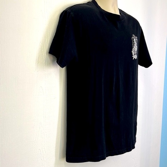 RSQ - Lost In Paradise Skeleton Hulu Beach Skeleton Graphic T Shirt Medium - Picture 4 of 9